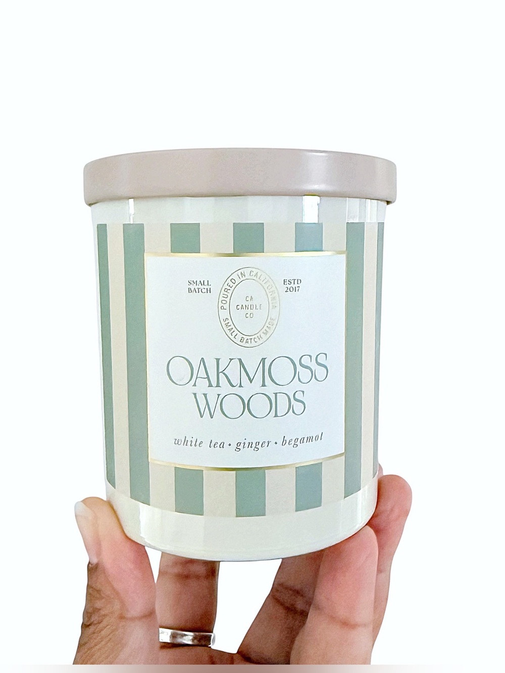Leoben Company Oakmoss Woods Scented Candle - White Tea, Ginger & Bergamot